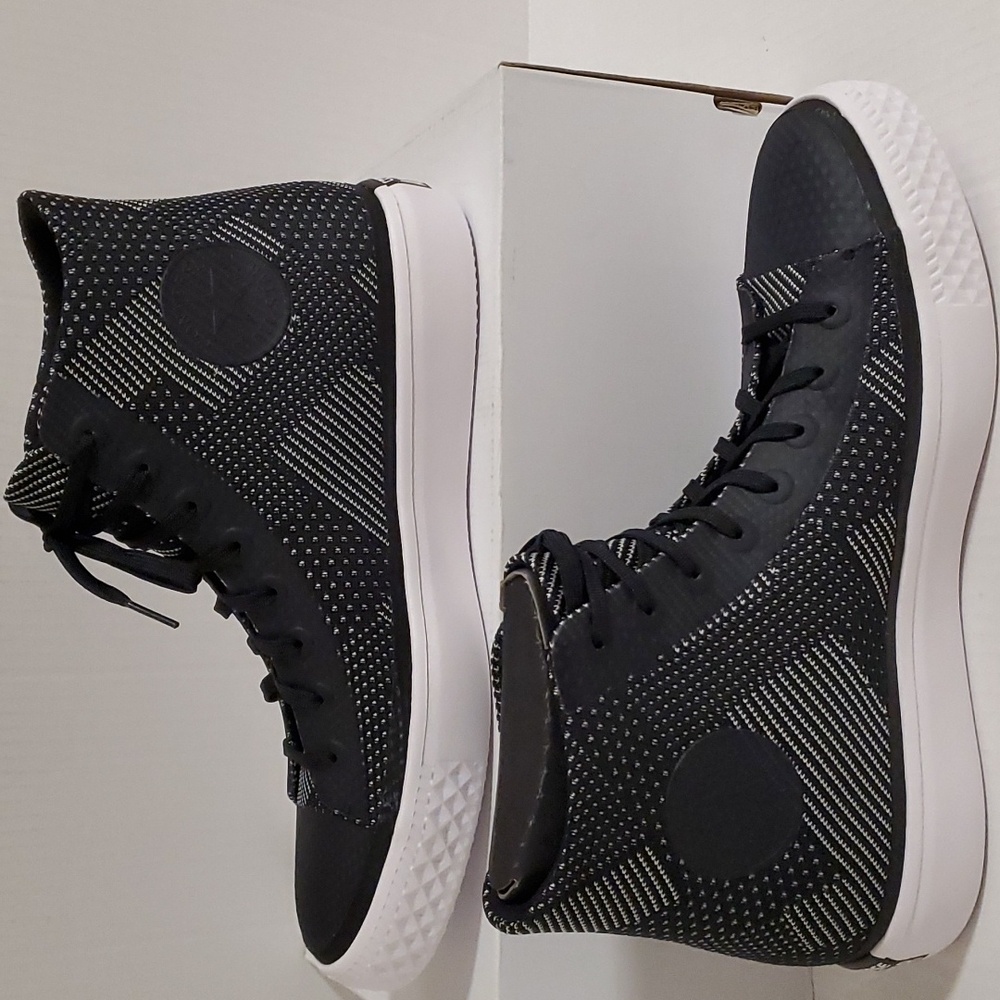 Converse Chuck Modern Breathable Black & White Mens sz 11 - Picture 3 of 8